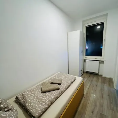 Big Travel Group Leoben Apartament