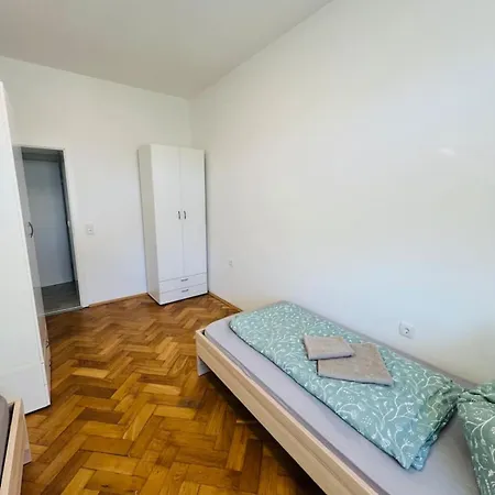 Big Travel Group Leoben Apartament *