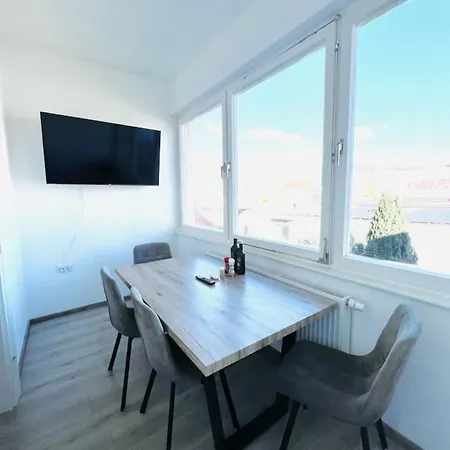 Big Travel Group Leoben Apartament