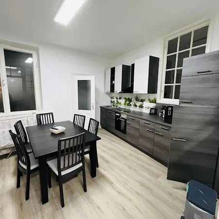 Big Travel Group Leoben Apartament